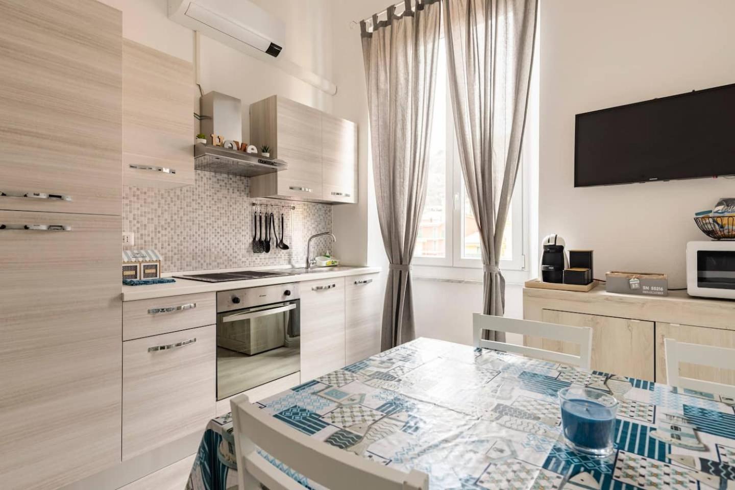 Leo Holiday Homes Deiva Marina Luaran gambar
